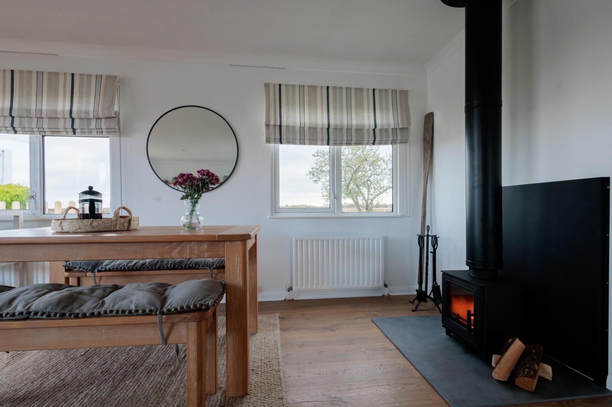 Hot Tub With A View - Christchurch Harbour Bagian luar foto